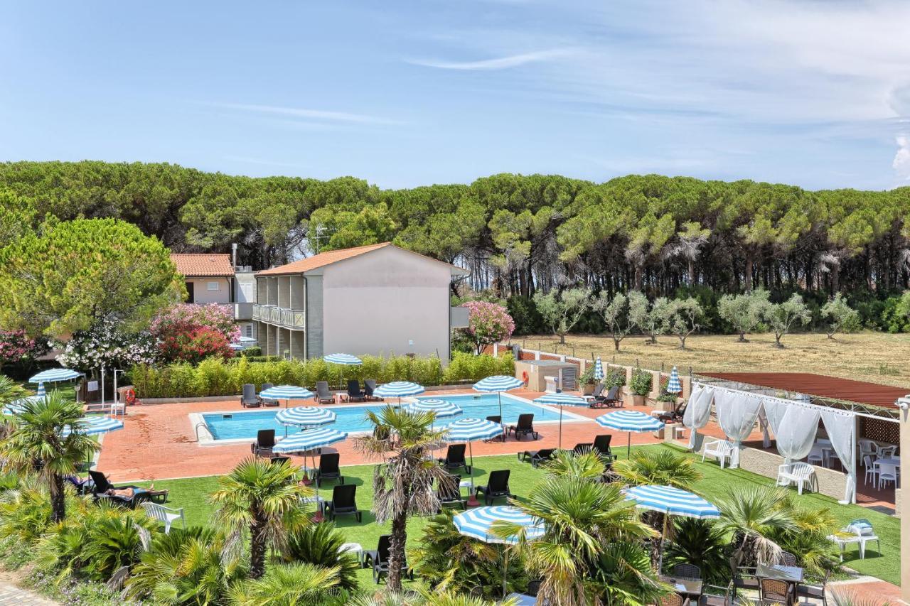 ואדה Oleandri Suite Hotel מראה חיצוני תמונה