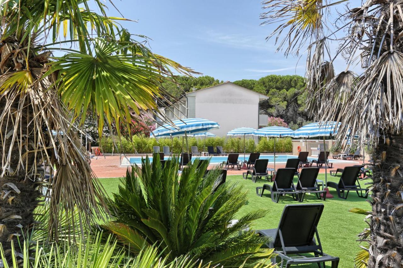 ואדה Oleandri Suite Hotel מראה חיצוני תמונה