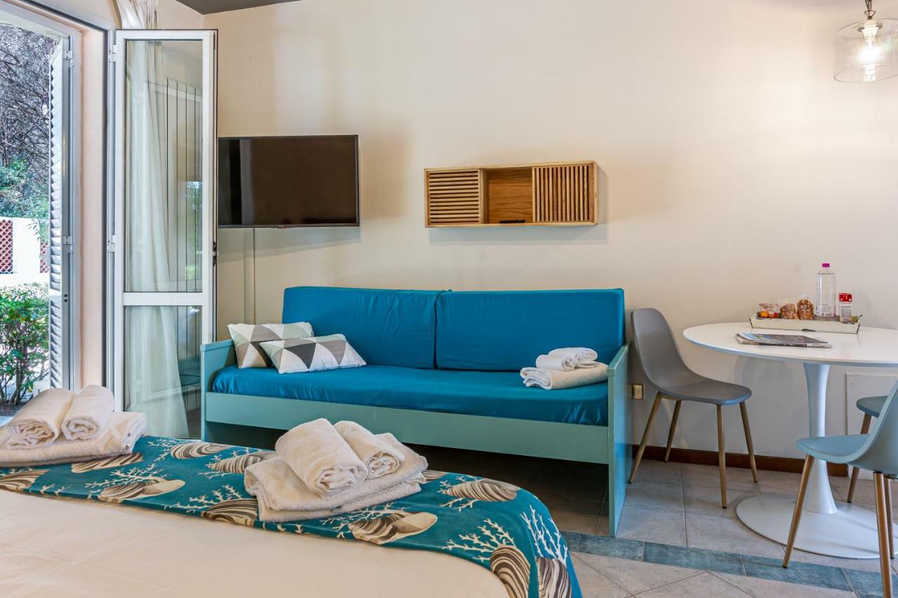 ואדה Oleandri Suite Hotel מראה חיצוני תמונה