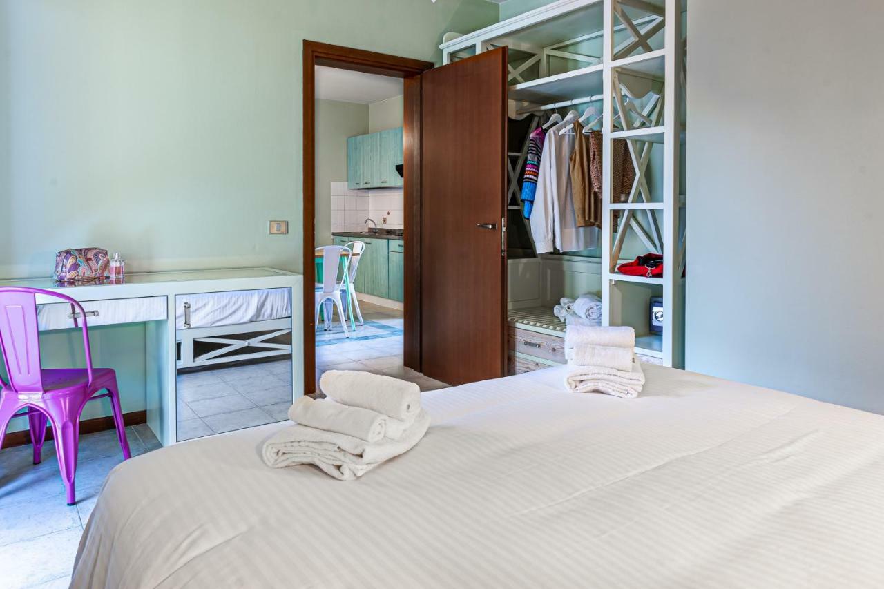 ואדה Oleandri Suite Hotel מראה חיצוני תמונה